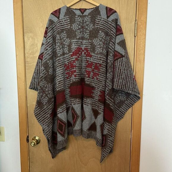 American Eagle Knit Poncho Sweater Kimono One Size Holiday Christmas - Picture 2 of 9